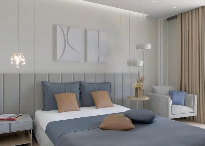 Story & Hotel 4*