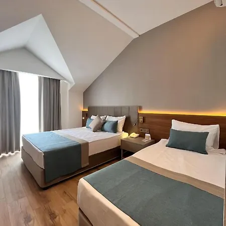 Story & Otel